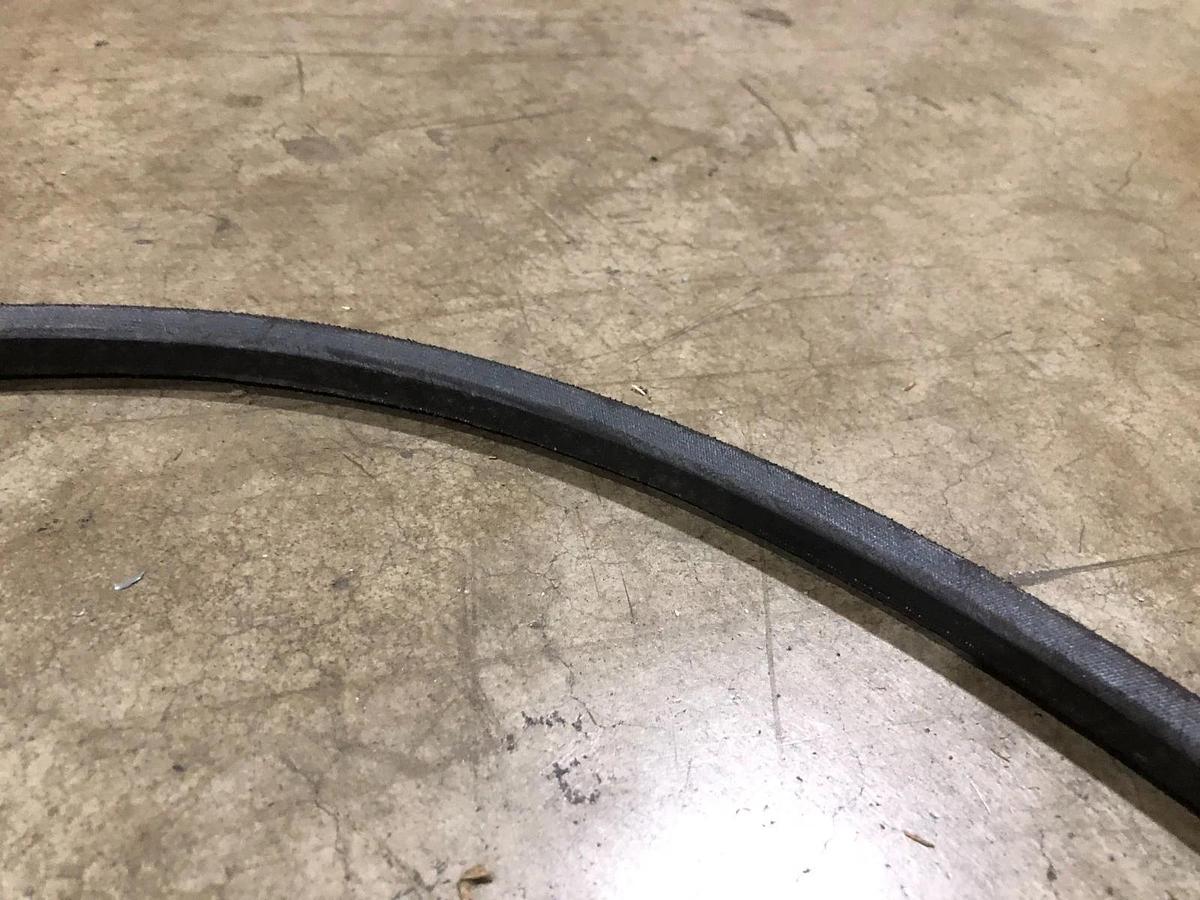 New Gates B120 Hi-Power II V-Belt 9003-2120 - No Box