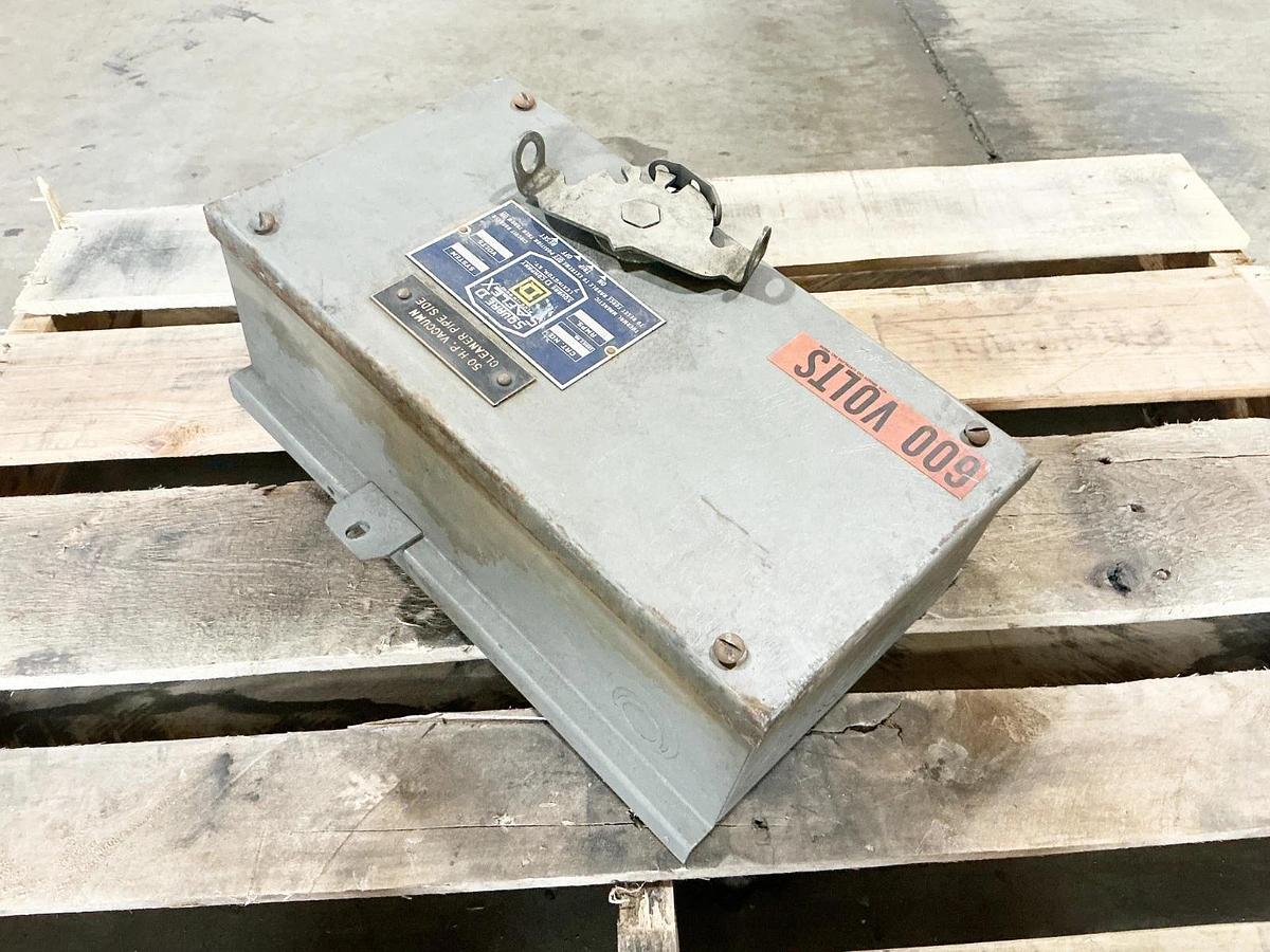 Used Square D SD75716 Circuit Breaker 100A 600V 3P 50HP