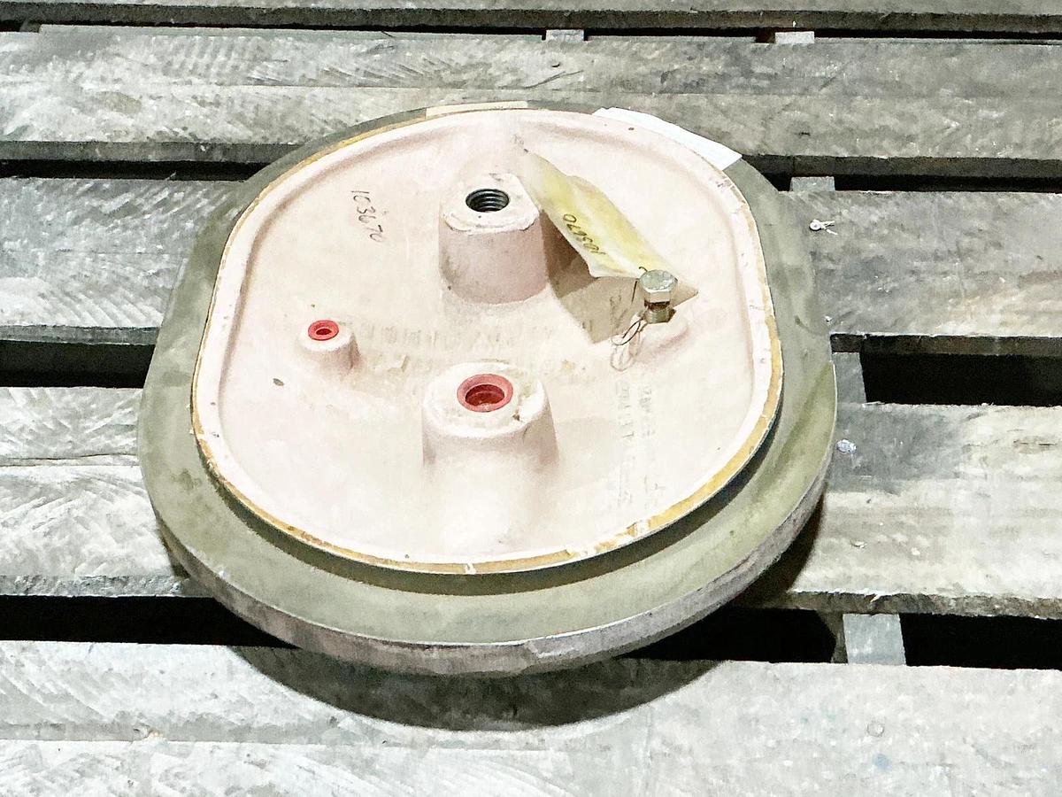 New Valmet MAN-SER-1720 Manhole Cover SA-395 - No Box