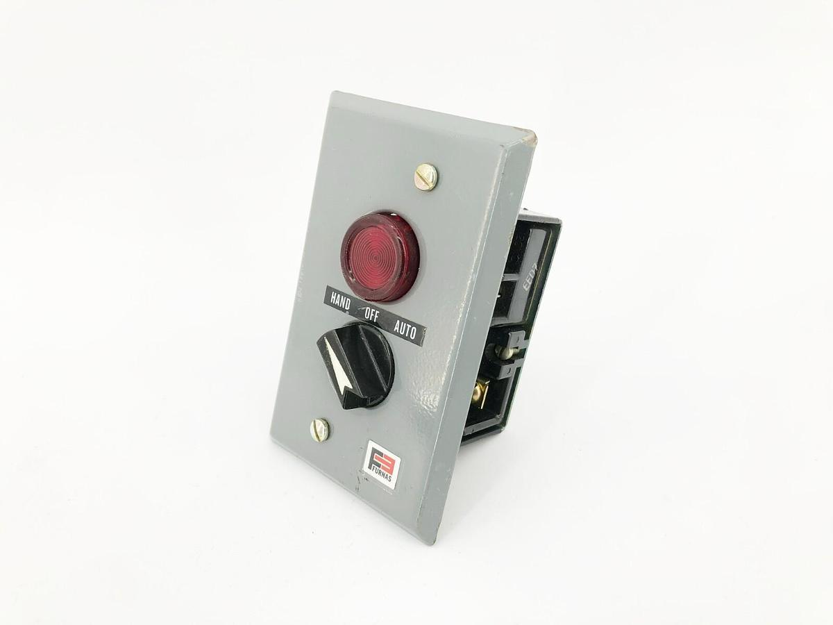 New Furnas 50HA2YC3 Indicator Light/ Selector Switch 600VAC HAND-OFF-AUTO