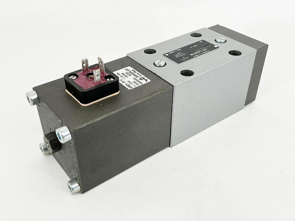 New Wandfluh AMW4Z100A Solenoid Valve 110VAC 50/60Hz