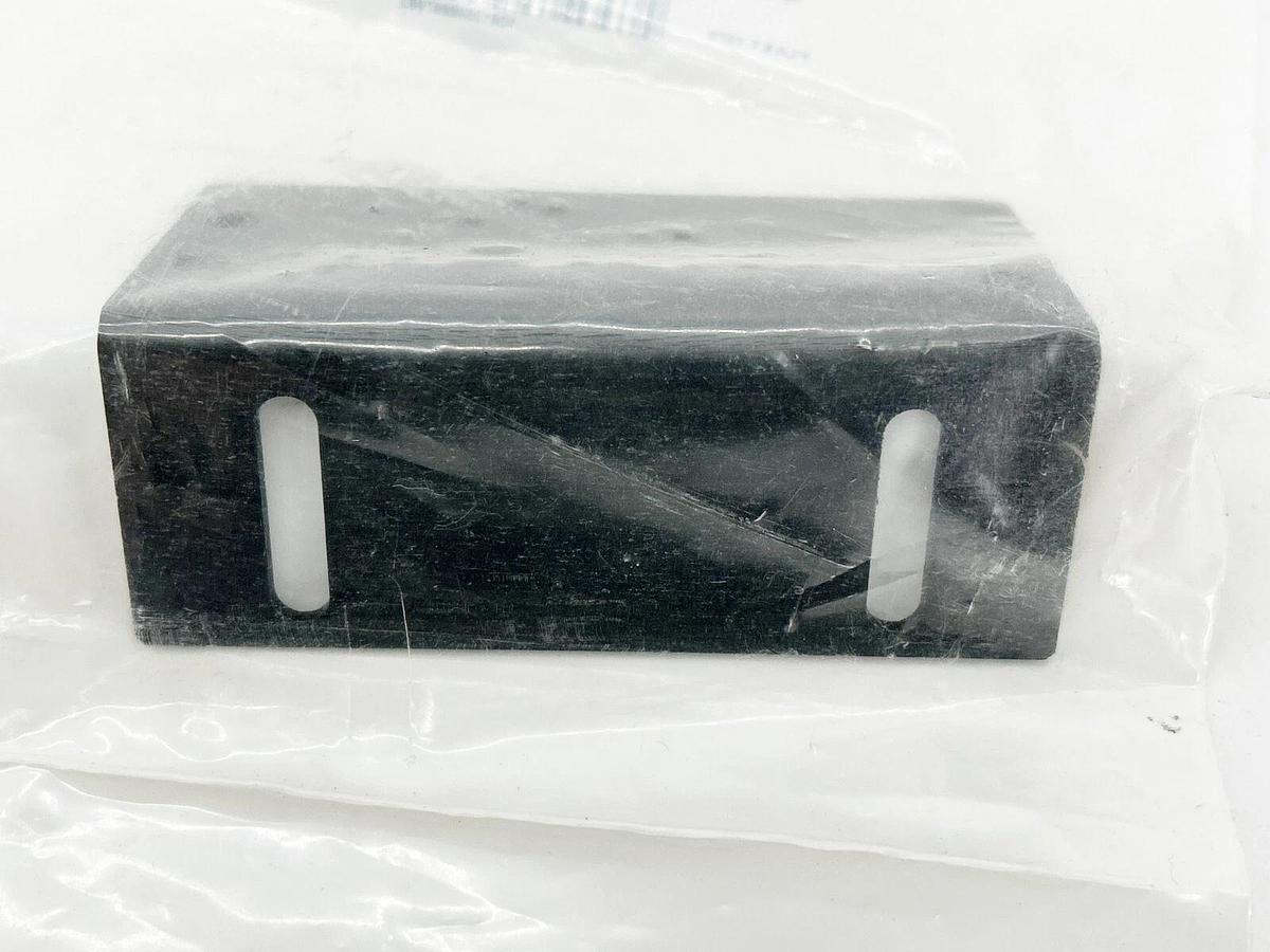 New Allen Bradley 440N-ASDB Non-Contact Mounting Bracket Used with Integrated La