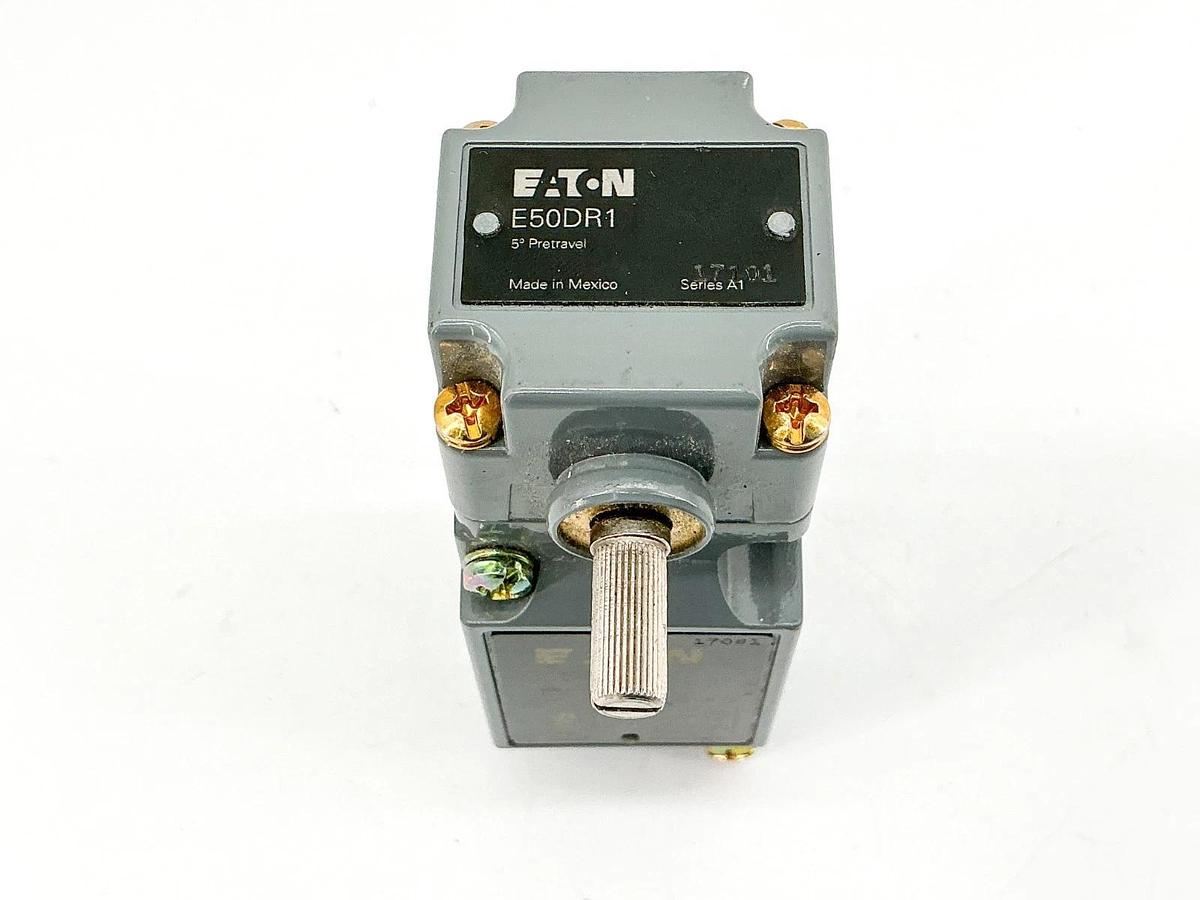 New Eaton E50BR1 Heavy Duty Limit Switch E50SB E50DR1 E50RB - No Box