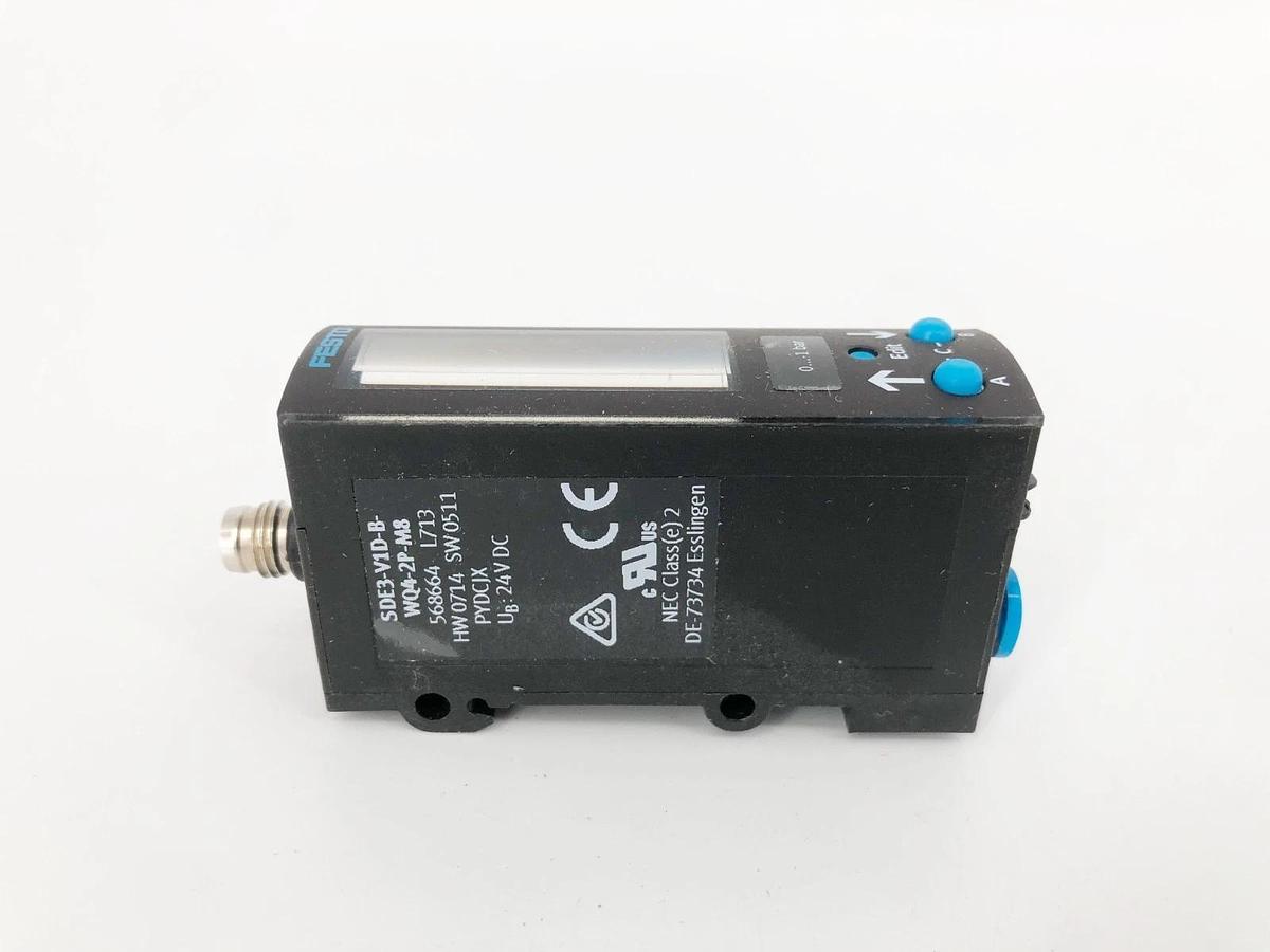 New Festo SDE3-V1D-B-WQ4-2P-M8 Pressure Sensor 24VDC 568664
