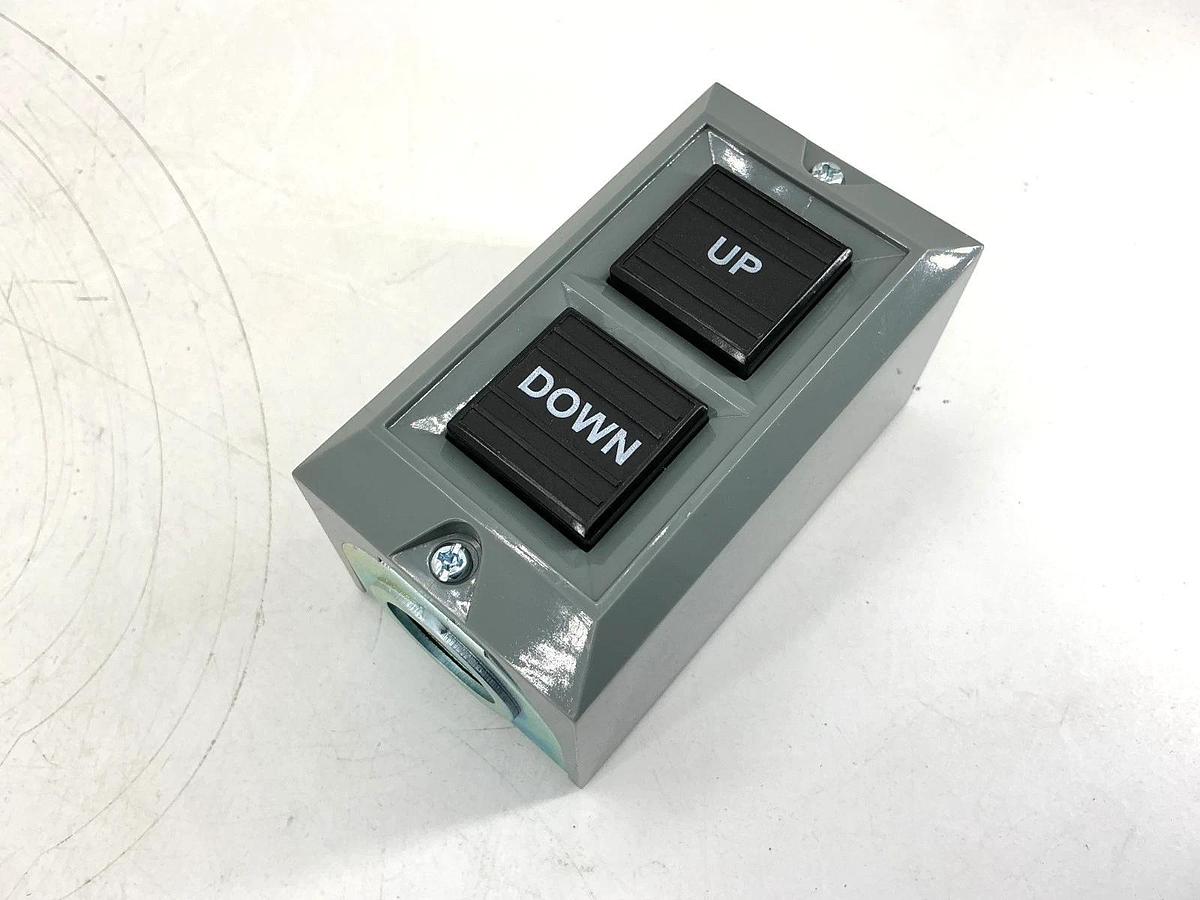 New Dayton 20C795 Control Station Pushbutton Up/Down Contact Rating: A600/P600