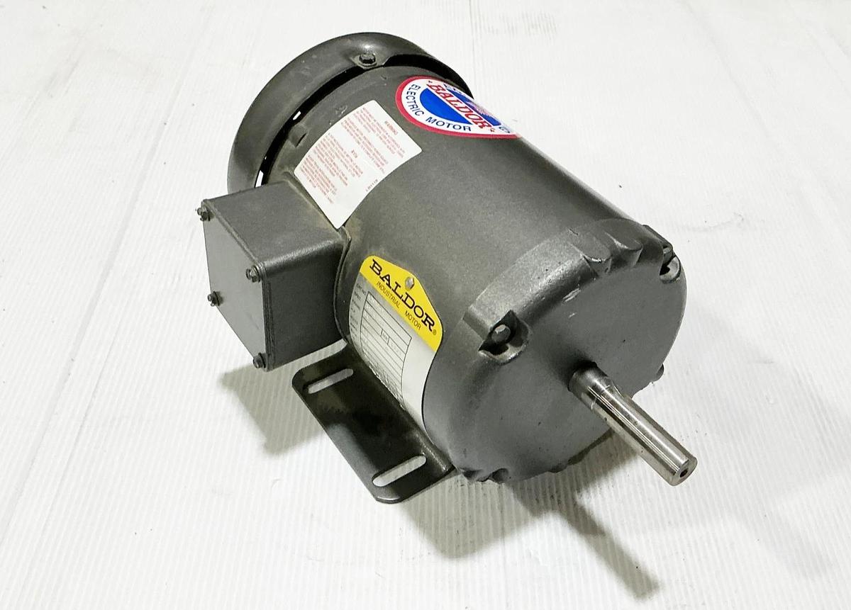 New Baldor M3534-5 Electric Motor .33HP 575V 1725RPM 3PH .64A 34A61-901 - No Box
