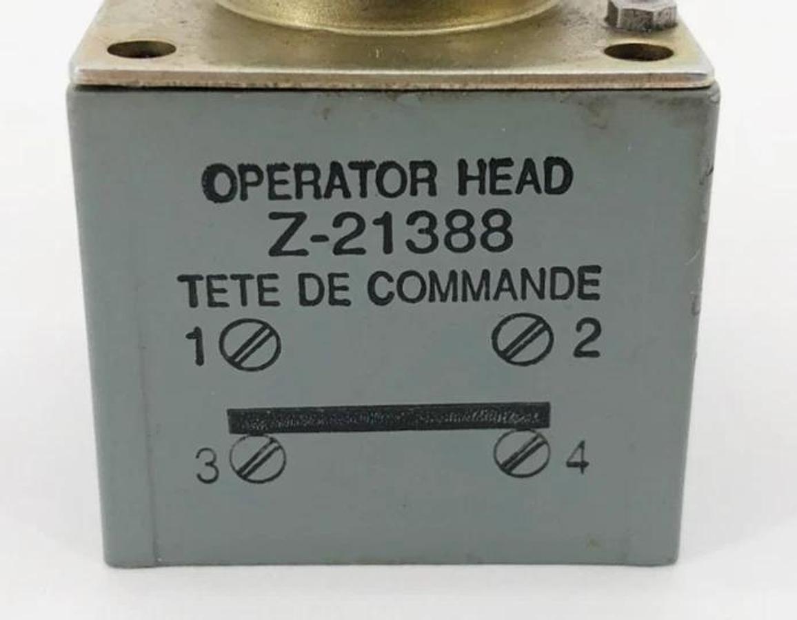 New Allen Bradley Z-21388 Limit Switch Operating Head - No Box