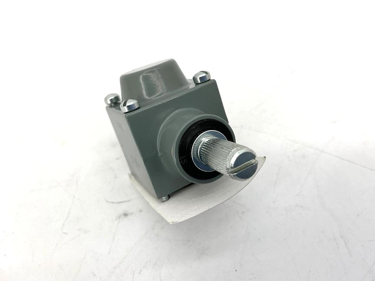 New Allen Bradley Z-16065 Ser # Limit Switch Operating Head Renewal Part Z16065