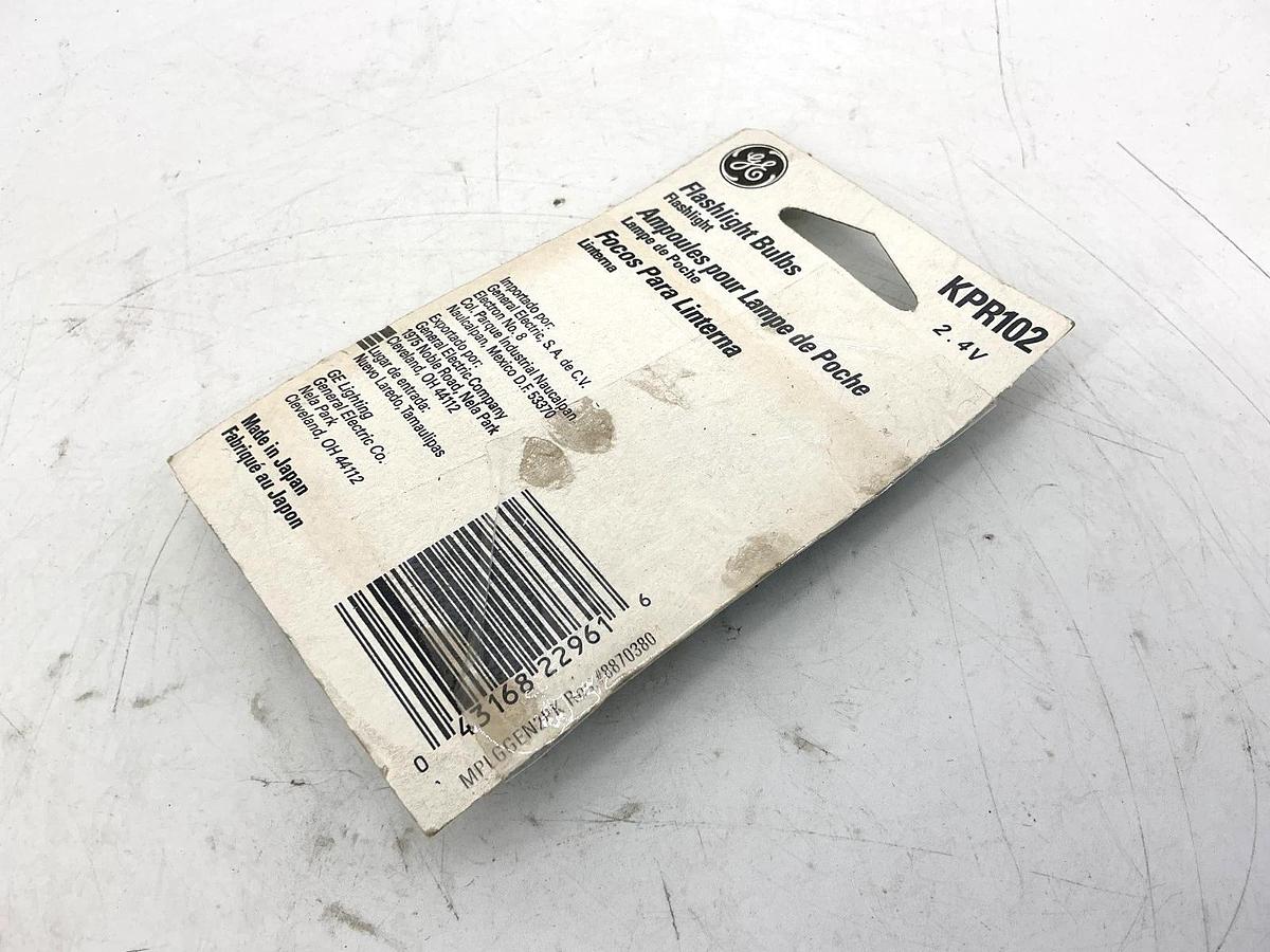 Lot of 4 New GE General Electric KPR102 Automotive Replacement Bulbs 2.4V
