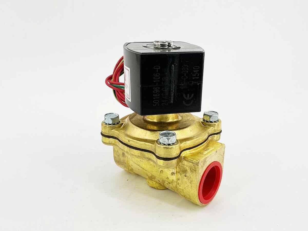 New Asco EF8210G054 24VDC Solenoid Valve 135PSI 1" Pipe 30.8W