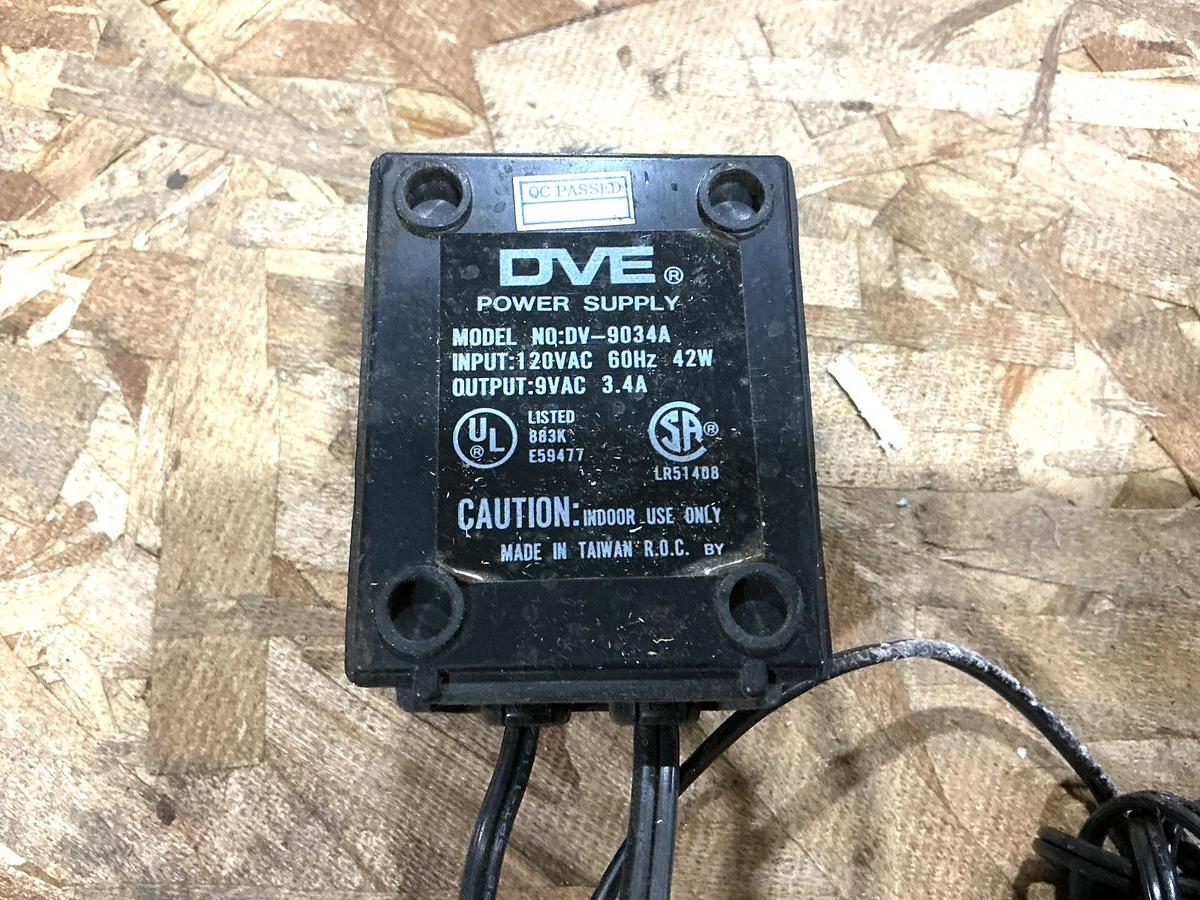 Used Beta-Brite 1040-1111 Electronic Color Message Display 12V MISSING REMOTE