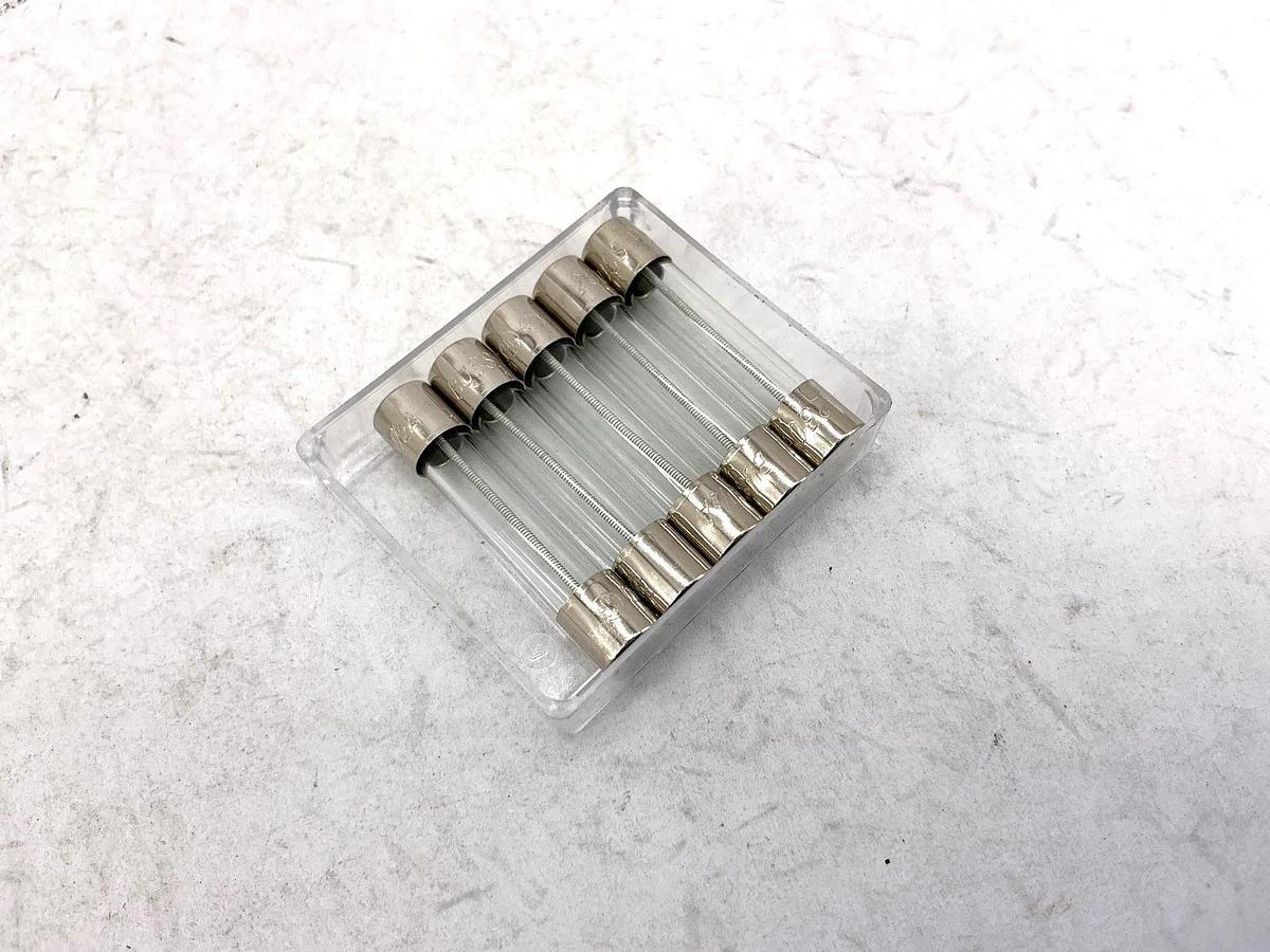 Lot of 20 New Bussmann MDL-1/2 Glass Fuse 1/2A 250V