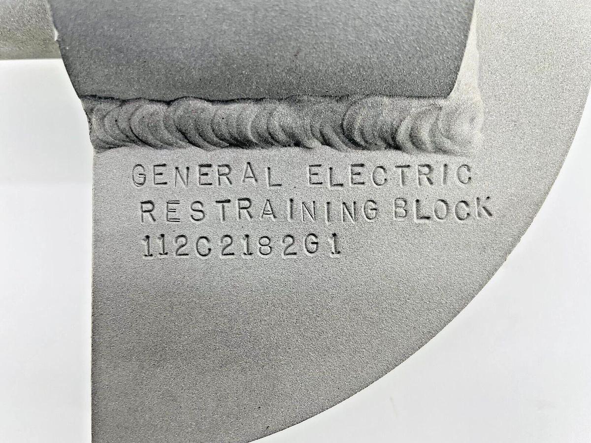 New GE 112C21S2G1 Restraining Block