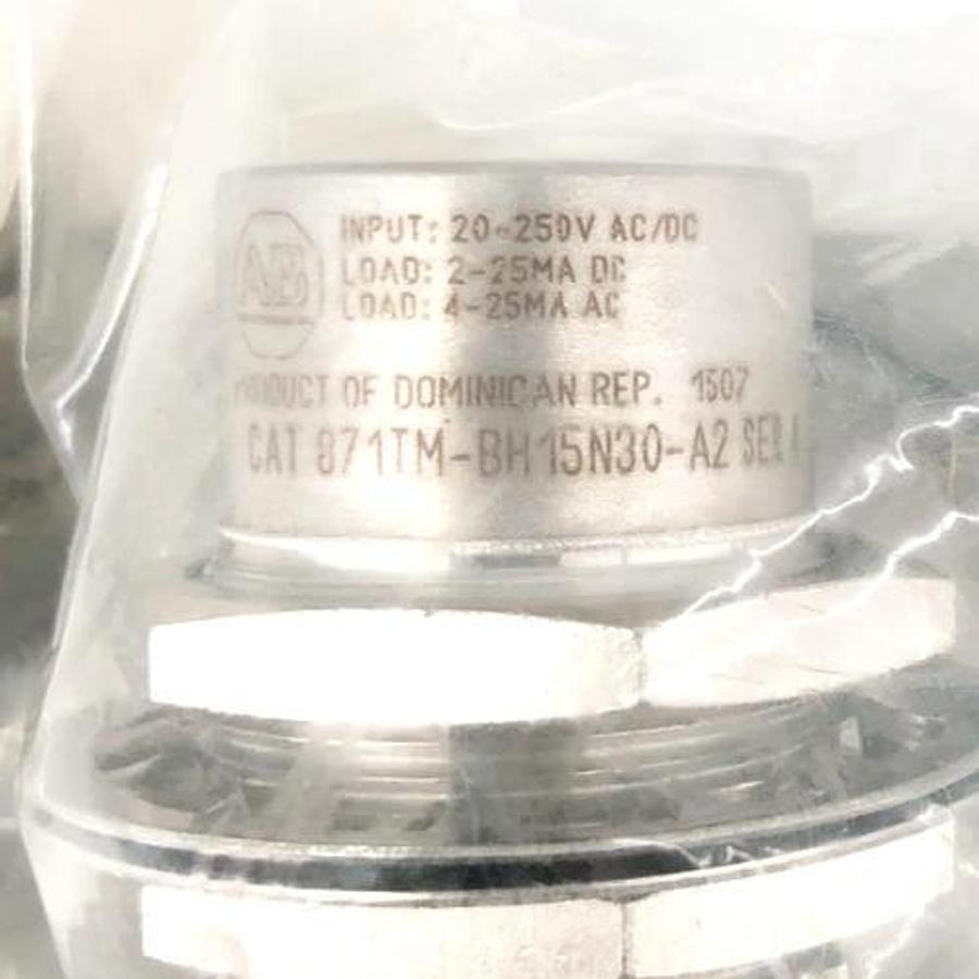 New Allen Bradley 871TM-BH15N30-A2 Ser. A Inductive Prox Sensor 20-250VAC/DC