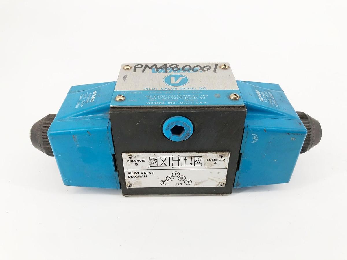 New Vickers DG4S4-016C-B-60-S324 Directional Valve 110/120V 02-119634 - No Box