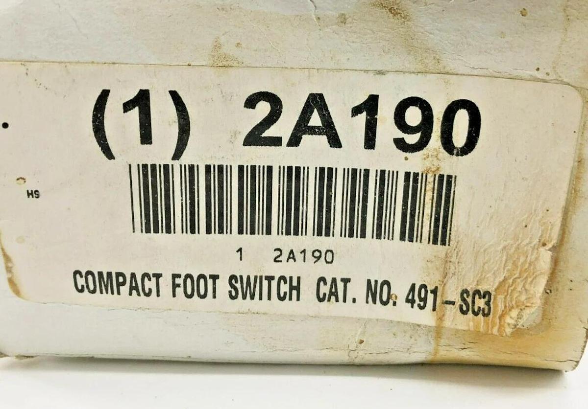 New Linemaster 491-SC3 Compact Foot Switch Momentary 10A 125VAC 2A190