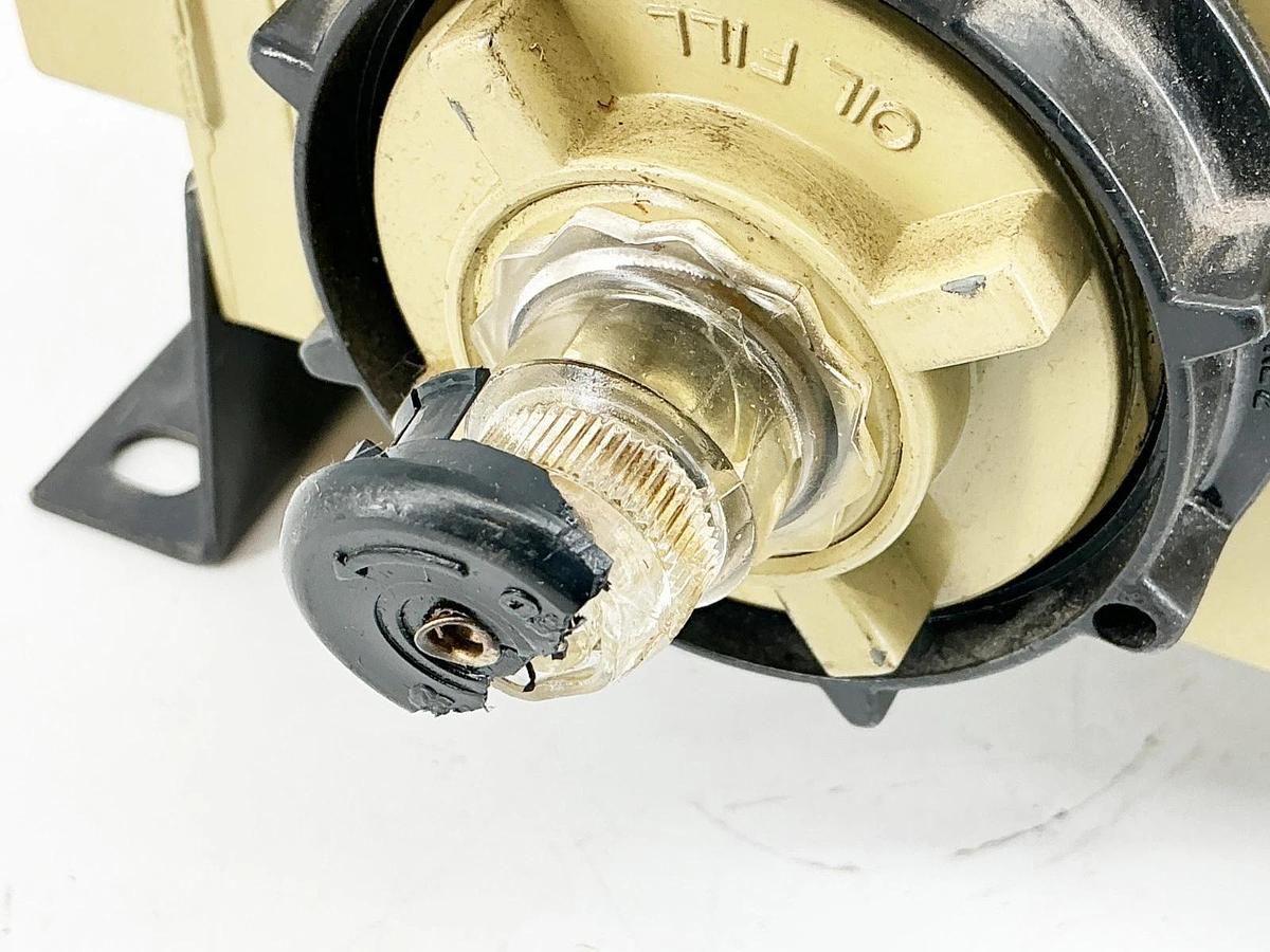 New Norgren L13-000-MP80 Lubricator 3/4" NPT - No Box Slight Damage
