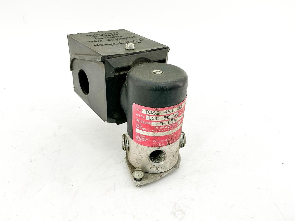 Used Humphrey T062-4E1-36 Solenoid Valve 120V 8.2W 0-125PSI