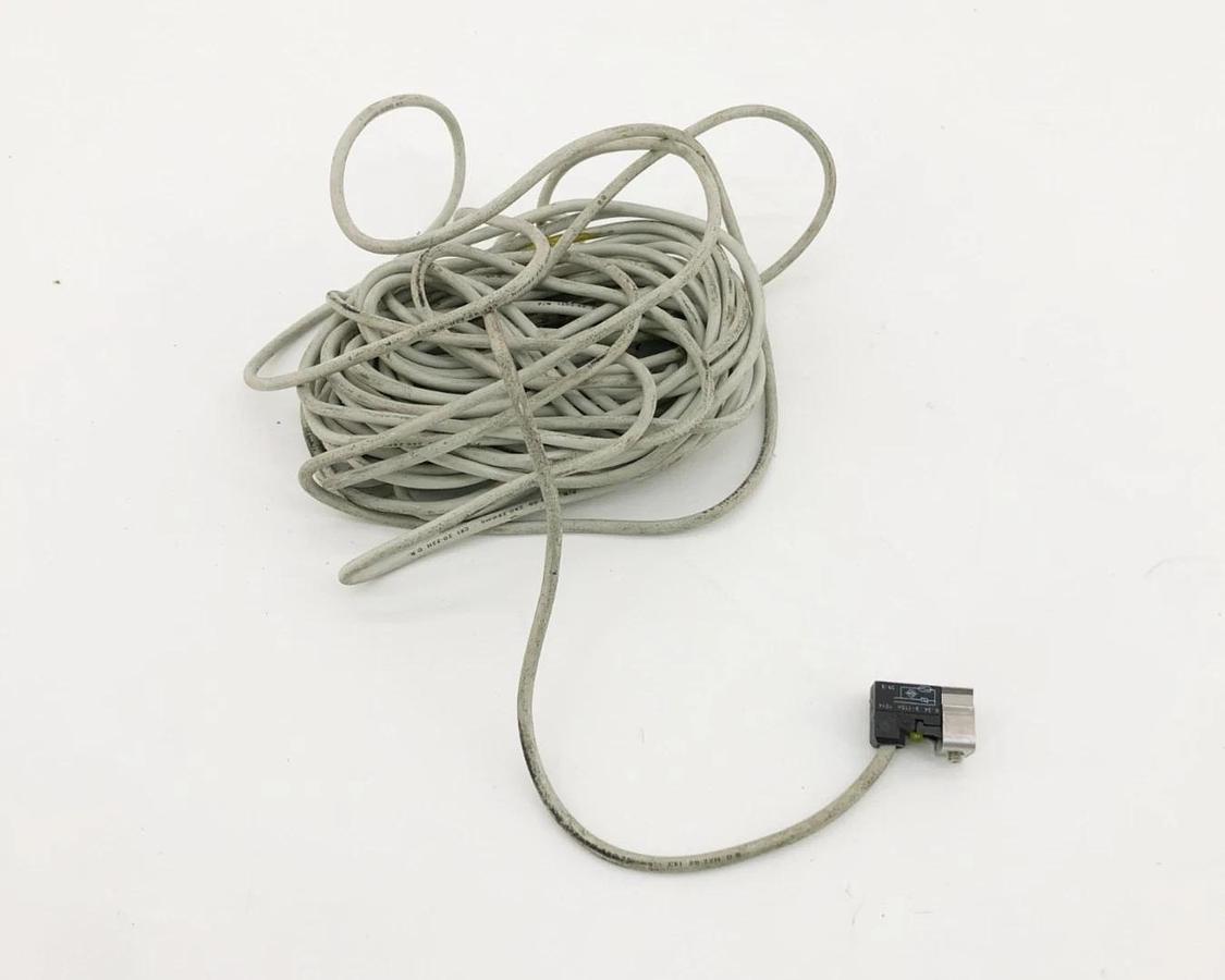 Used Parker 9126454812 Reed Sensor 0.3A 3-110V 10VA DCB1C41K8602