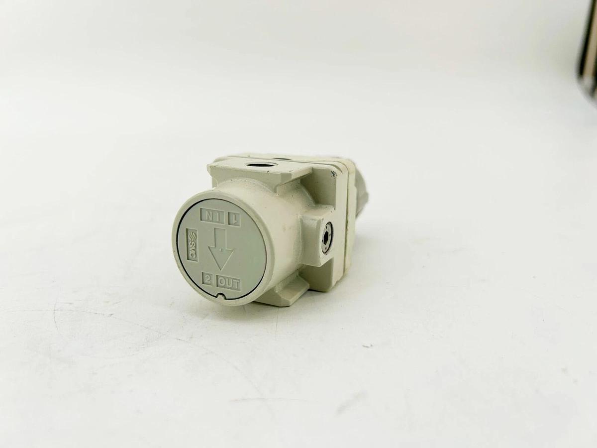 New SMC AR20-N01-Z-A Pressure Regulator 60PSI