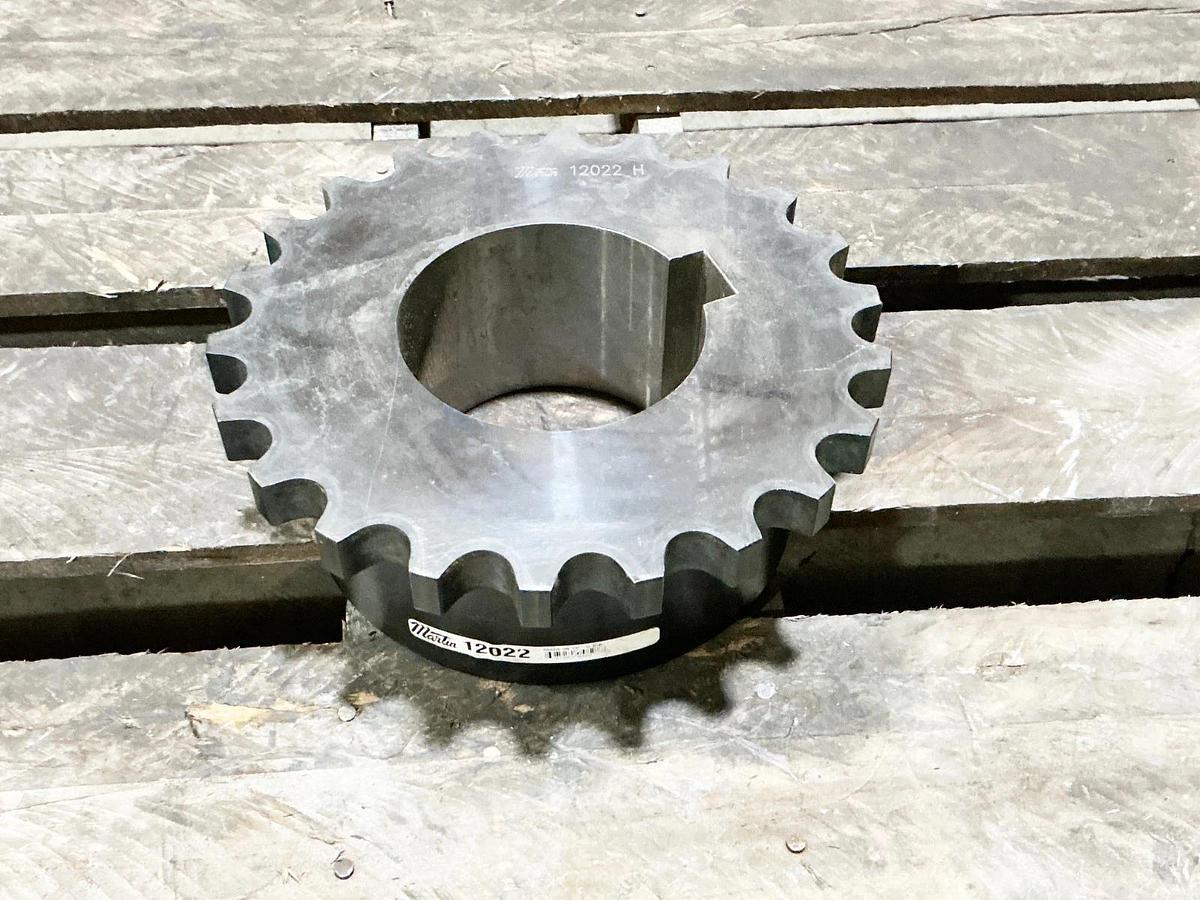 Used Martin 12022 Sprocket 1.500" Pitch 22 Teeth 120 Chain 5" Bore 1.22" Key Way