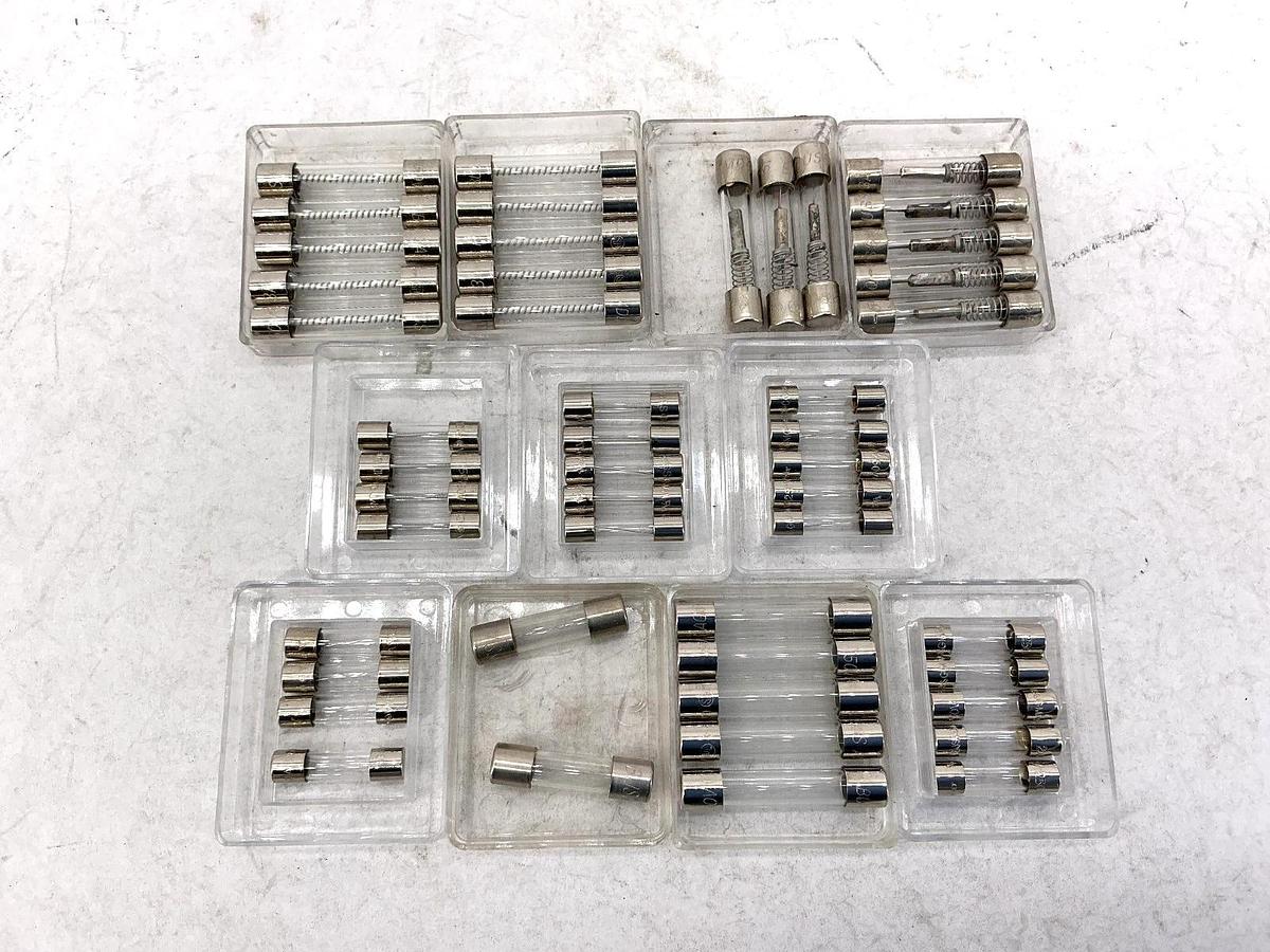 Lot of New Random Assorted Bussmann Mini Glass Fuses AGC AGX GMA GMC GMD MDL MDQ