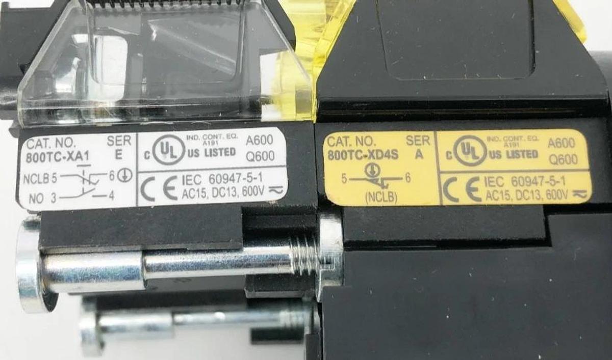 New Allen Bradley 800HC-24HRG2KB63B Selector Switch 30mm 2-Pos - missing knob
