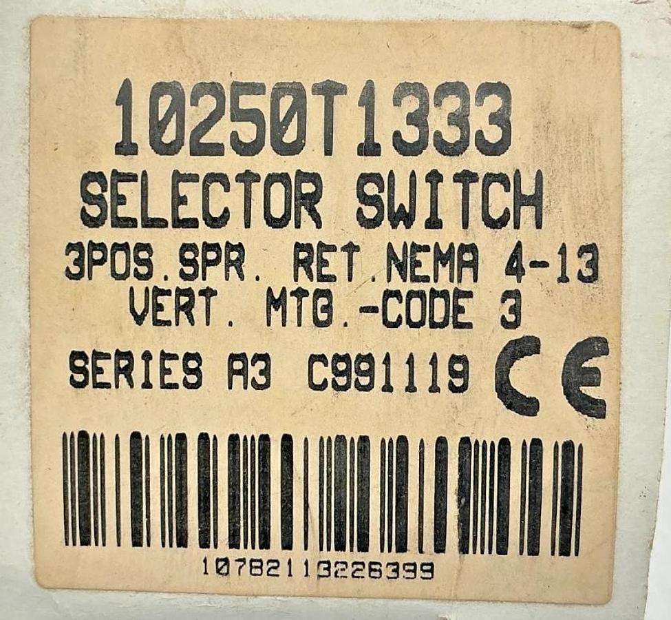 New Cutler-Hammer 10250T1333 Ser A3 Selector Switch 3-Position Spring Return
