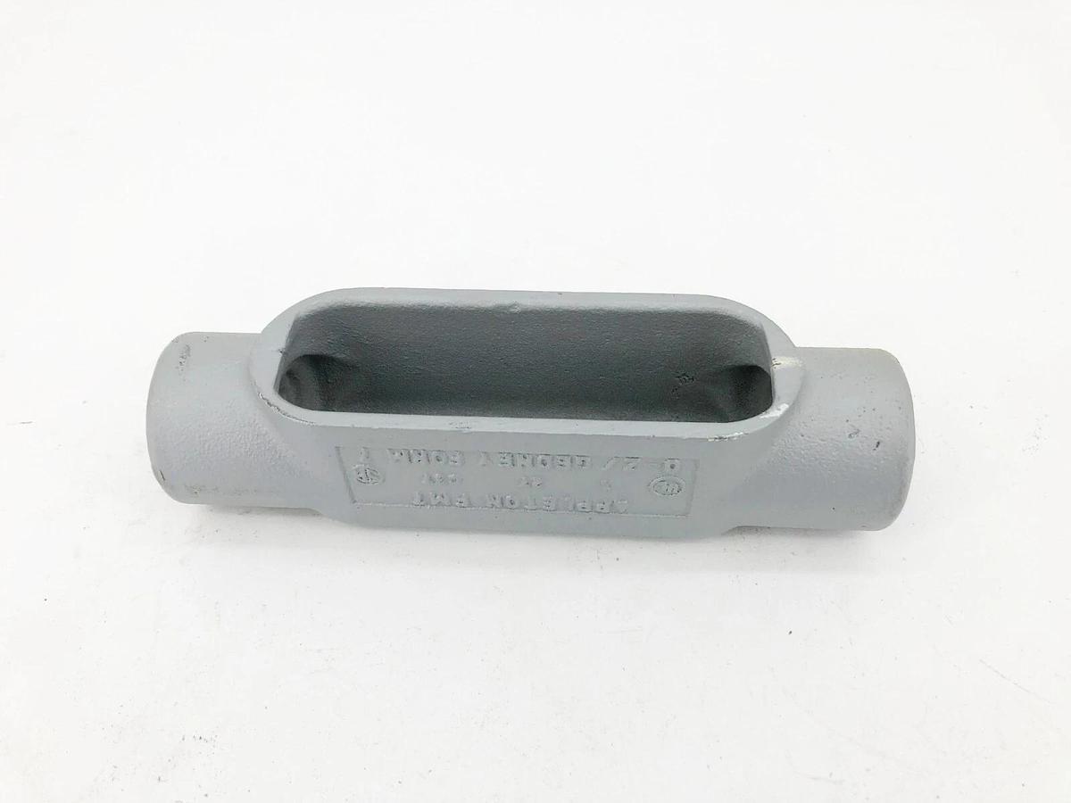 Lot of 4 New Appleton C37 Conduit Outlet Bodies 1" Grayloy FM7