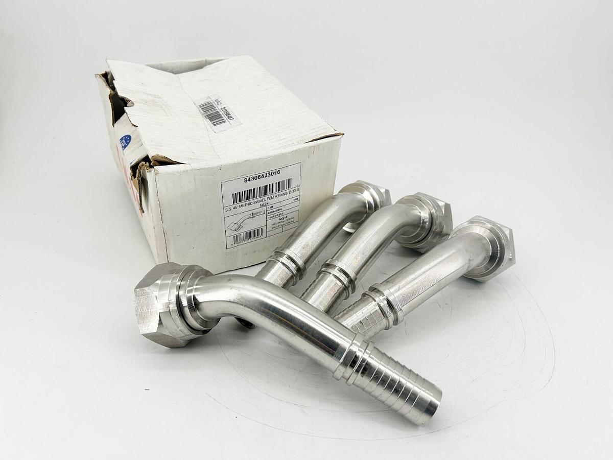 New Box of 4 Dicsa 84306423016 S.S 45 Metric Swivel FEM 1" Pipe 30