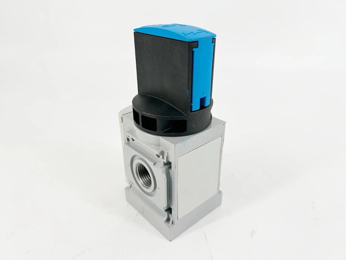 New Festo MS6N-EM1-1/2 Pneumatic Valve Regulator 270psi 541289 - No Box