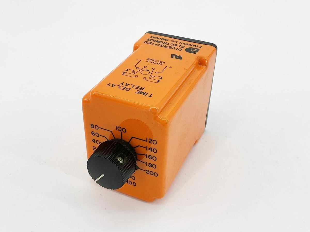 New Diversified Electronics TDC-24-AKA-200 Time Delay Relay 24V 10A 211VA 0-200