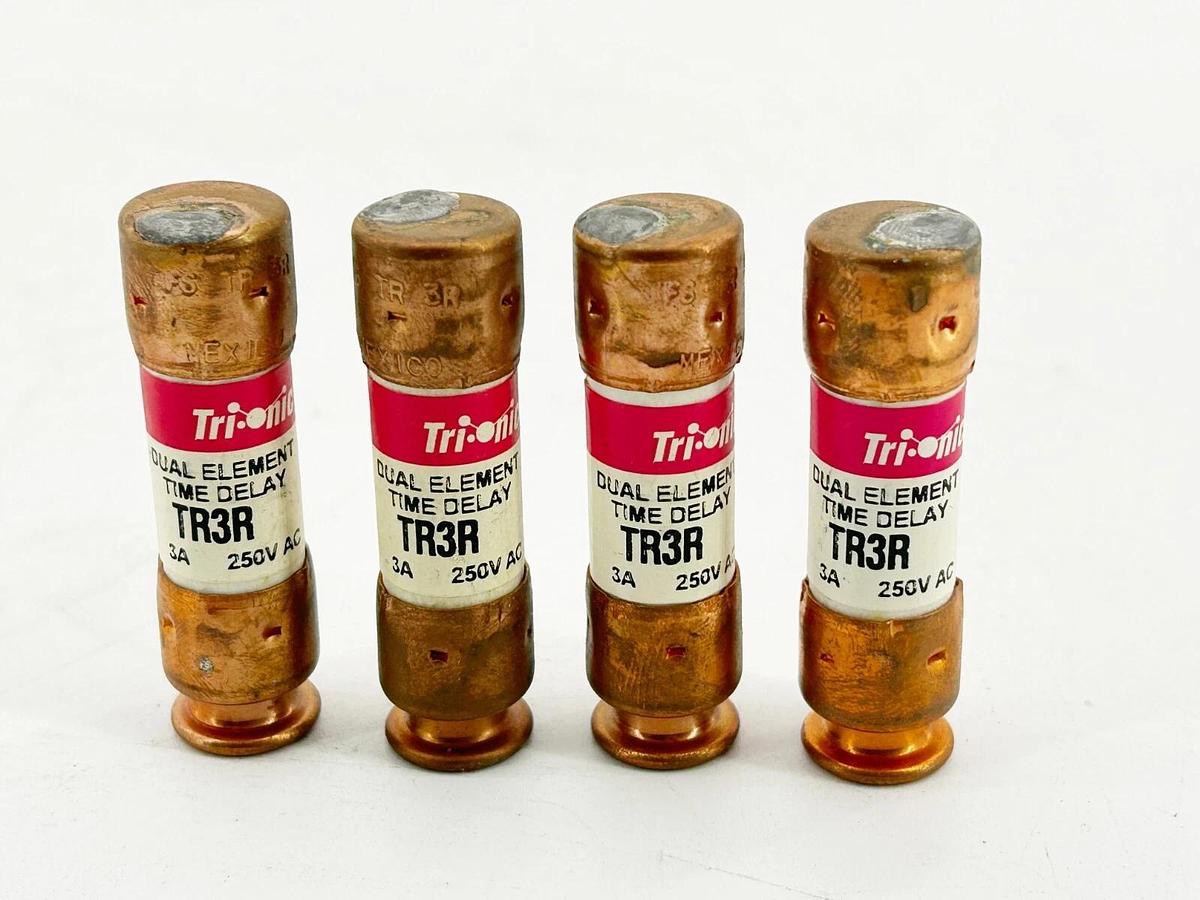 New Lot of 4 Ferraz Shawmut TR3R Dual Element Time Delay Fuse 3A 250V