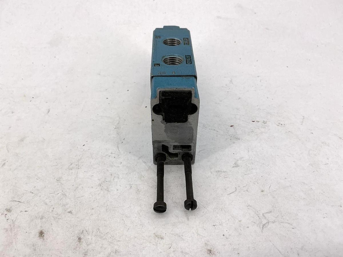 Used MAC Valves 811C-PM-111CA-152 Solenoid Valve Pressure: Vacuum To 150PSI