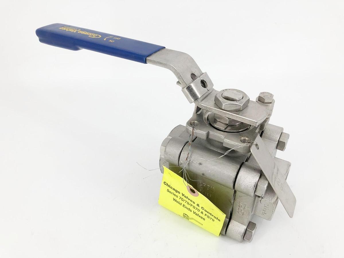 New Chicago Valves 796666RMMSW015 Ball Valve 1-1/2" CF8M - No Box
