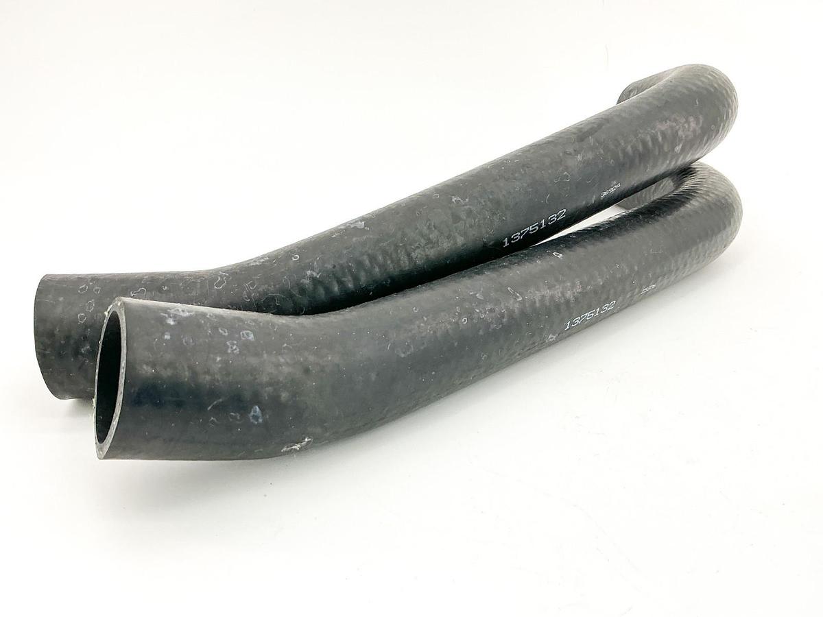 New Lot of 2 Hyster 1375132 Forklift Upper Radiator Hose - No Box