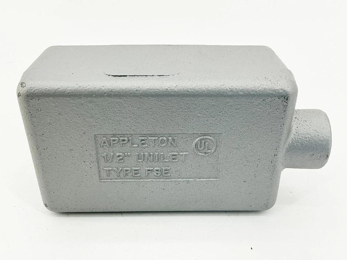 New Lot of 2 Appleton 5E788 1/2" Unilet Type FSE