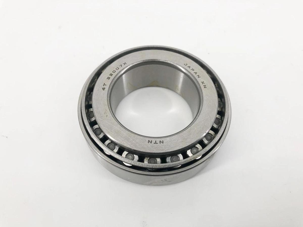 New NTN 4T-32007X Tapered Roller Bearing 35mm Bore 62mm OD 18mm W