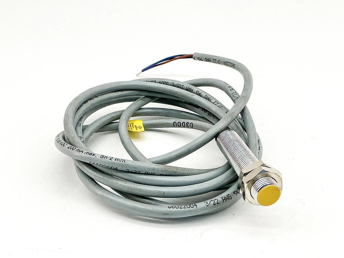 New Turck Bi2-G12-AP6X Inductive Sensor 10-30VDC 200mA SN:2mm 3 Wire - No Box