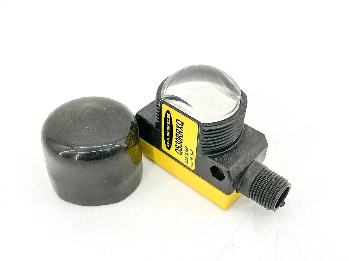 New Banner QS30RRXQ World-Beam Photoelectric Sensor 10-30VDC 71741