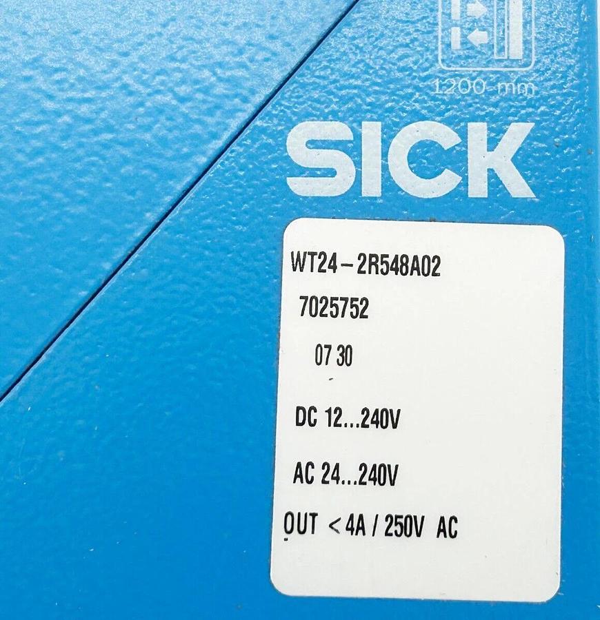 New Sick WT24-2R548A02 Photoelectric Sensor 250V 4A
