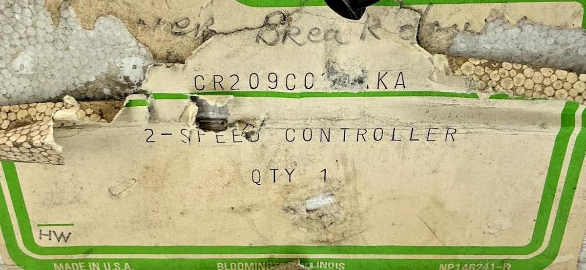 Used General Electric CR209C002AKA Magnetic 2-Speed Controller 110/120V 50/60HZ CR209