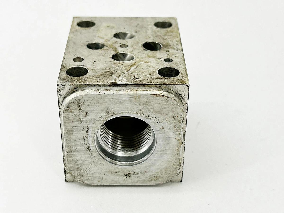 Used Sun Hydraulics GDP Valve Manifold