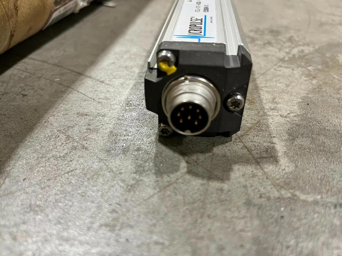 Balluff BTL5-S112-M3302-P-S32 Micropulse Linear Position Sensor 313087