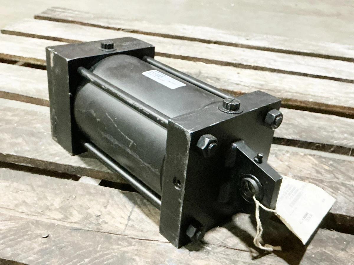 New Metso Paper VAL0256007 Pneumatic Cylinder 250PSI 6.00 Stroke - No Box