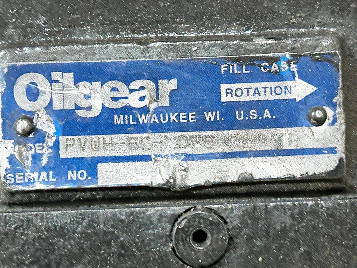 Used OilGear PVWH-60-LDFS-CNNNTH Hydraulic Oil Pump PVWH-60-LDFS-CNNMTH