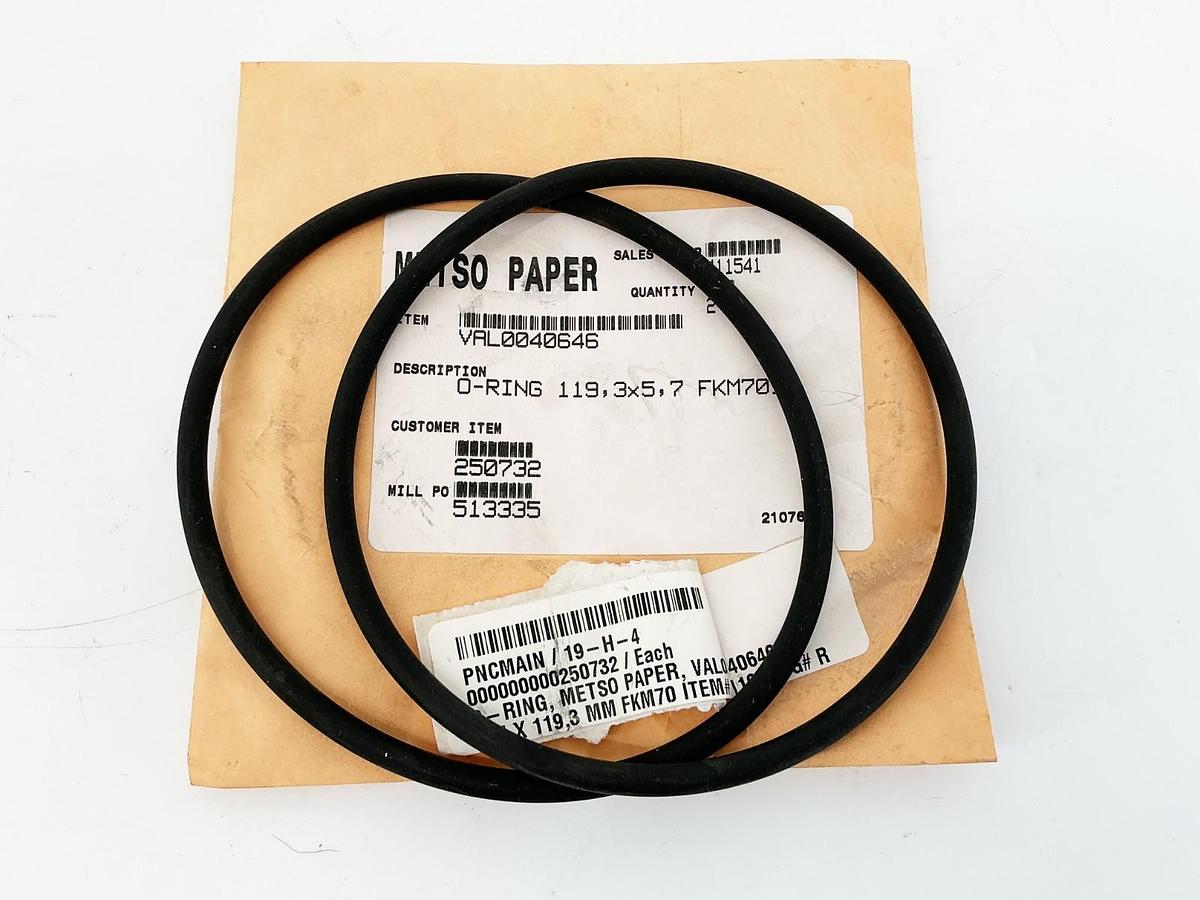 New Lot of 2 Metso Paper VAL0040646 O-Ring 119, 3X5, 7 FKM701