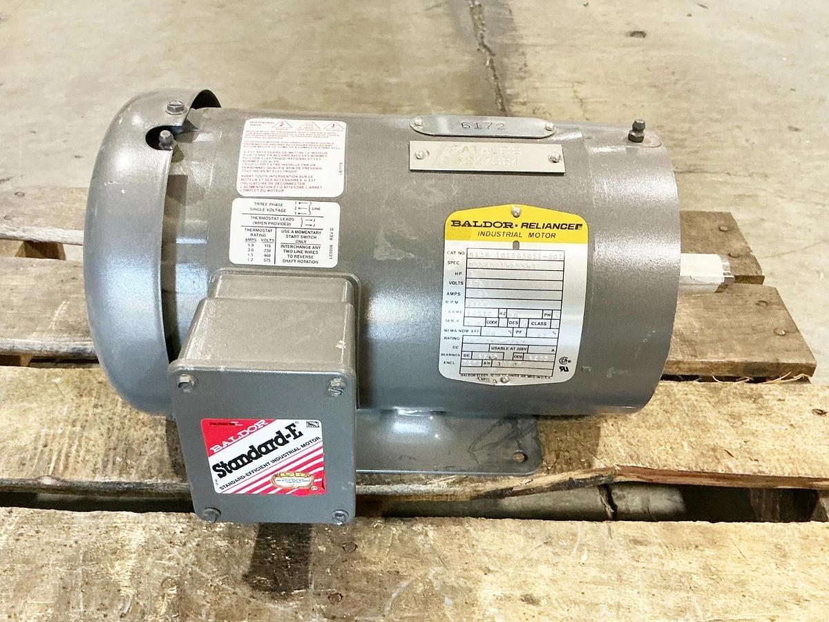 New Baldor M13B 101803051-001 Electric Motor 1HP 575V 1.5A 1140RPM 60Hz 3PH 2473