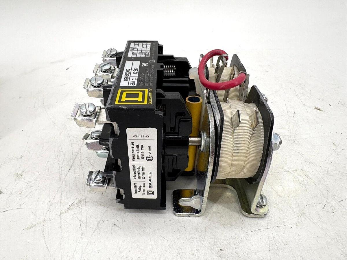 New Square D 8965RO12V02 AC Reversing Hoist Contactor 110/120V Coil 3P Open Type
