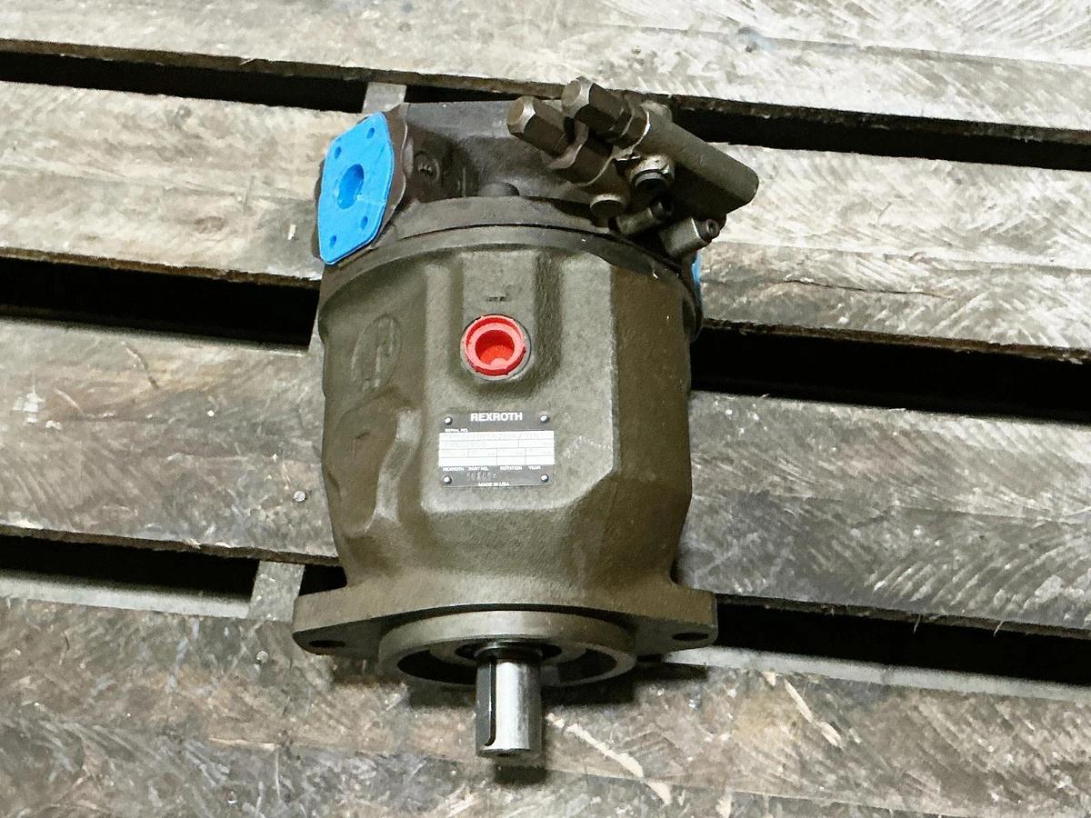 New Rexroth AA10VS071DR/31R PKC92K05 Gear Pump GG2064 - No Box
